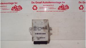 Begagnade Dragkroksmodul BMW 5 serie Touring (E39) 540i 32V Pris € 30,00 Marginaltabell erbjuds av de Graaf autodemontage B.V.