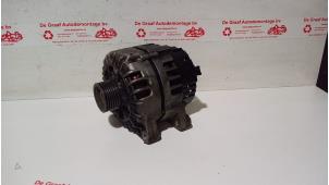 Gebruikte Dynamo Renault Laguna II Grandtour (KG) 3.0 V6 24V Prijs € 50,00 Margeregeling aangeboden door de Graaf autodemontage B.V.