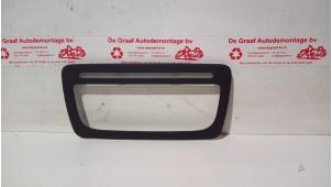 Begagnade Radiolist Seat Ibiza IV (6J5) 1.2 12V Pris € 20,00 Marginaltabell erbjuds av de Graaf autodemontage B.V.