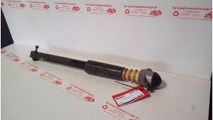 Gebruikte Schokbreker links-achter Seat Ibiza IV (6J5) 1.2 TDI Ecomotive Prijs € 25,00 Margeregeling aangeboden door de Graaf autodemontage B.V.