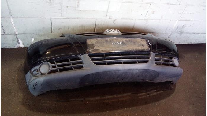 Voorbumper van een Volkswagen Fox (5Z) 1.2 2007