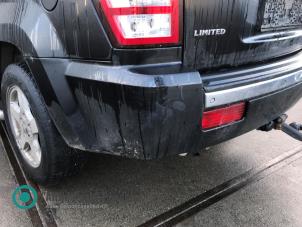 Używane Zderzak tylny Jeep Grand Cherokee (WH/WK) 3.0 CRD V6 24V Cena na żądanie oferowane przez "Altijd Raak" Penders