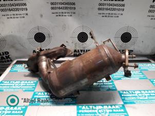 Używane Kolektor wydechowy + katalizator Smart Fortwo Coupé (451.3) 1.0 52kW,Micro Hybrid Drive Cena na żądanie oferowane przez "Altijd Raak" Penders