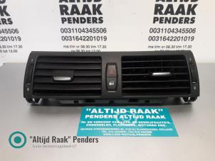 Begagnade Luftmunstycke, instrumentbräda BMW X5 (F15) M50d 3.0 24V Pris på förfrågan erbjuds av "Altijd Raak" Penders