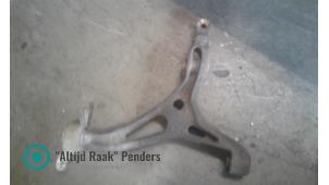 Begagnade Främre övre gaffelben, höger Mercedes GL-Klasse Pris på förfrågan erbjuds av "Altijd Raak" Penders