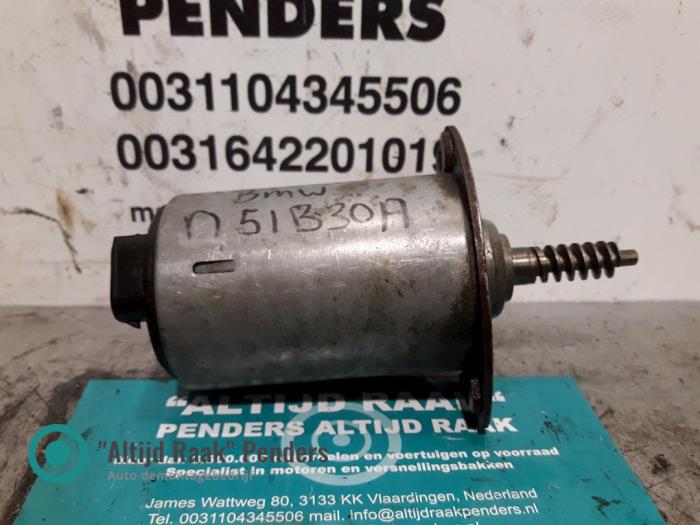 Nokkenas Verstelling van een BMW 7-Serie 2007