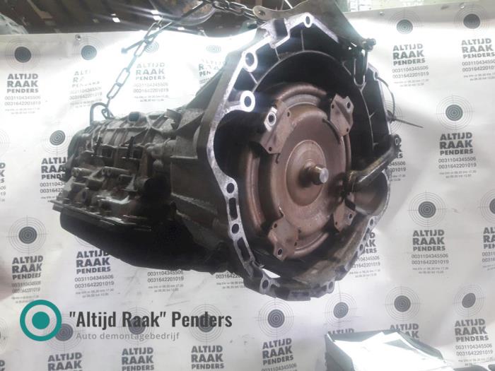 Växellåda från en BMW 5 serie Touring (E39) 540i 32V 1999