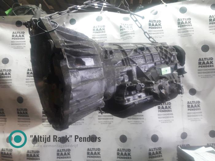 Växellåda från en BMW 5 serie Touring (E39) 540i 32V 1999