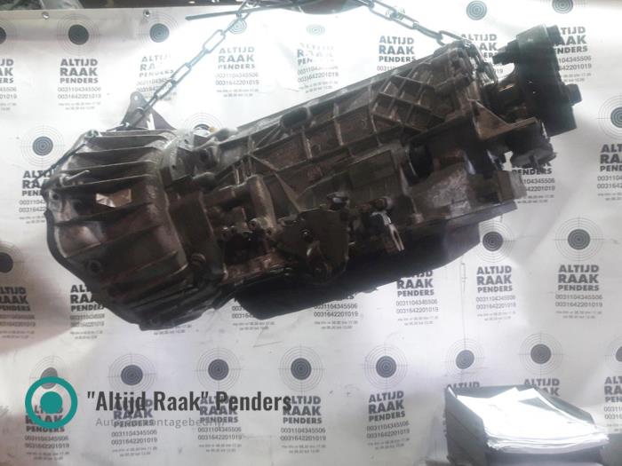 Växellåda från en BMW 5 serie Touring (E39) 540i 32V 1999