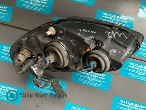 Gebruikte Koplamp rechts Chrysler PT Cruiser Prijs op aanvraag aangeboden door "Altijd Raak" Penders