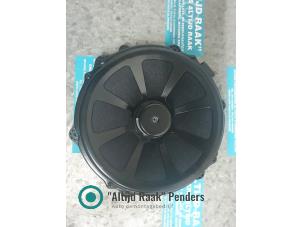 Begagnade Bashögtalare Porsche Macan (95B) 3.0 S Diesel V6 24V Pris på förfrågan erbjuds av "Altijd Raak" Penders