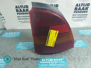 Gebruikte Achterlicht links Toyota Starlet (EP9) 1.3,XLi,GLi 16V Prijs € 157,30 Inclusief btw aangeboden door "Altijd Raak" Penders