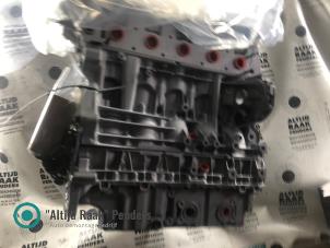 Nya Motor Volvo XC60 I (DZ) 2.4 D5 20V AWD Geartronic Pris på förfrågan erbjuds av "Altijd Raak" Penders