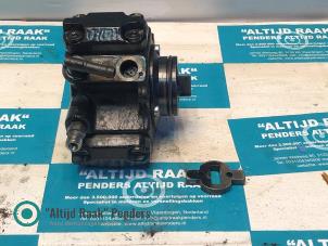 Gebruikte Brandstofpomp Mechanisch Fiat Doblo (223A/119) 1.3 JTD 16V Multijet Prijs op aanvraag aangeboden door "Altijd Raak" Penders