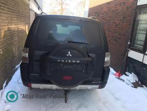 Gebruikte Aandrijfas rechts-achter Mitsubishi Pajero Hardtop (V6/7) 3.2 DI-D 16V Van Prijs op aanvraag aangeboden door "Altijd Raak" Penders
