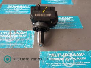 Begagnade Tändningslås + nyckel Mercedes C (W204) 6.2 C-63 AMG V8 32V Pris på förfrågan erbjuds av "Altijd Raak" Penders