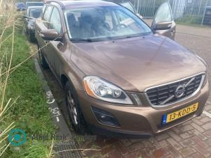 Używane Grill Volvo XC60 I (DZ) 2.4 D3 20V Cena na żądanie oferowane przez "Altijd Raak" Penders