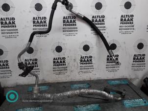 Begagnade Laddluftkylarslang Porsche 928 4.7 S Pris på förfrågan erbjuds av "Altijd Raak" Penders