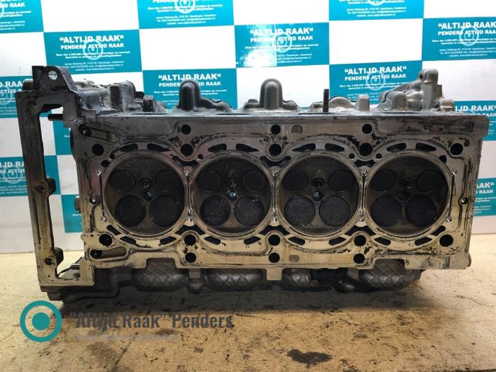 Topplock från en Mercedes-Benz CLA (117.3) 2.0 CLA-250 Turbo 16V 4-Matic 2015