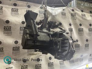 Begagnade Växellåda Citroen C25 2.5 D Pris på förfrågan erbjuds av "Altijd Raak" Penders