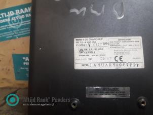 Gebruikte CD Wisselaar BMW 7 serie (E38) 735i/iL V8 32V Prijs op aanvraag aangeboden door "Altijd Raak" Penders