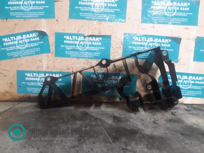 Oljetråg från en Audi A6 2014