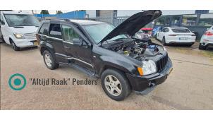 Używane Zderzak tylny Jeep Grand Cherokee (WH/WK) 4.7i V8 Cena na żądanie oferowane przez "Altijd Raak" Penders