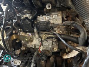 Gebruikte Brandstofpomp Elektrisch Mitsubishi Pajero Canvas Top (V6/7) 3.2 DI-D 16V Prijs op aanvraag aangeboden door "Altijd Raak" Penders