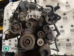 Używane Glowica cylindra Hyundai Santa Fe II (CM) 2.2 CRDi 16V 4x2 Cena na żądanie oferowane przez "Altijd Raak" Penders