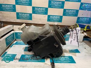 Gebruikte Rembekrachtiger Mitsubishi Pajero Canvas Top (V6/7) 3.2 DI-D 16V Prijs op aanvraag aangeboden door "Altijd Raak" Penders