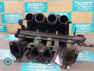 Begagnade Insugsrör Volkswagen Golf V (1K1) 1.6 Pris på förfrågan erbjuds av "Altijd Raak" Penders