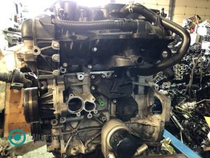 Begagnade Motor Volvo V40 (MV) 1.6 T3 GTDi 16V Pris på förfrågan erbjuds av "Altijd Raak" Penders