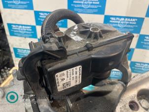 Begagnade Robotiserad växellåda Peugeot 2008 (CU) 1.2 Vti 12V PureTech 82 Pris på förfrågan erbjuds av "Altijd Raak" Penders