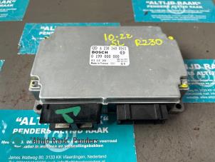 Używane Sterownik Body Control Mercedes SL (R230) 5.0 SL-500 V8 24V Cena na żądanie oferowane przez "Altijd Raak" Penders