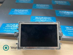 Gebruikte Navigatie Display Mercedes E (W212) E-220 CDI 16V BlueEff.,BlueTEC 4-Matic Prijs op aanvraag aangeboden door "Altijd Raak" Penders