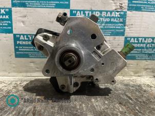 Gebruikte Brandstofpomp Mechanisch Volvo C70 (MC) 2.4 D5 20V Autom. Prijs op aanvraag aangeboden door "Altijd Raak" Penders