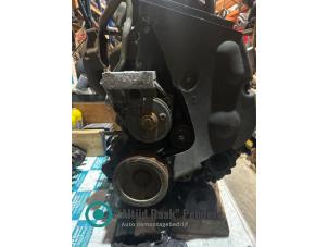 Używane Kolo zebate walka rozrzadu Fiat Ducato (243/244/245) 2.8 JTD Panorama Gran Vol. Cena na żądanie oferowane przez "Altijd Raak" Penders