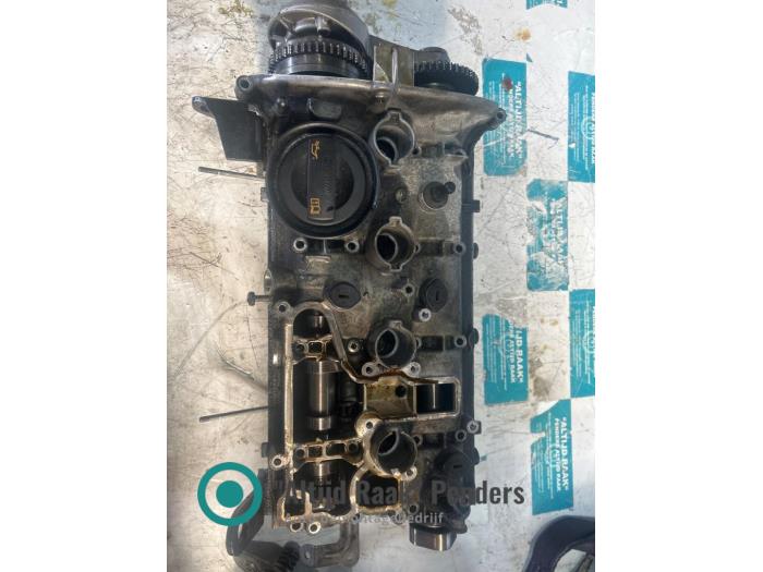 Topplock från en Volkswagen Passat (3C2) 1.8 TSI 16V 2009