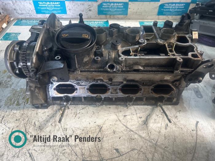 Topplock från en Volkswagen Passat (3C2) 1.8 TSI 16V 2009