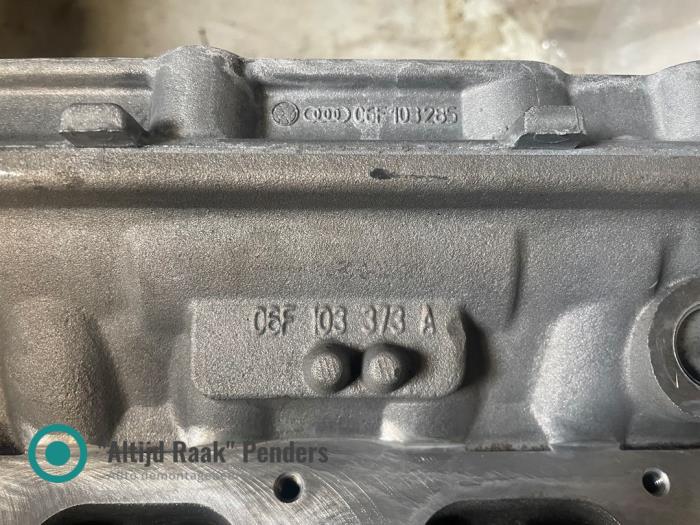 Topplock från en Audi S3 Sportback (8PA) 2.0 T FSI 16V 2013