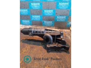 Gebruikte Oliefilter Mercedes C (W204) 1.8 C-200 CGI 16V Prijs op aanvraag aangeboden door "Altijd Raak" Penders