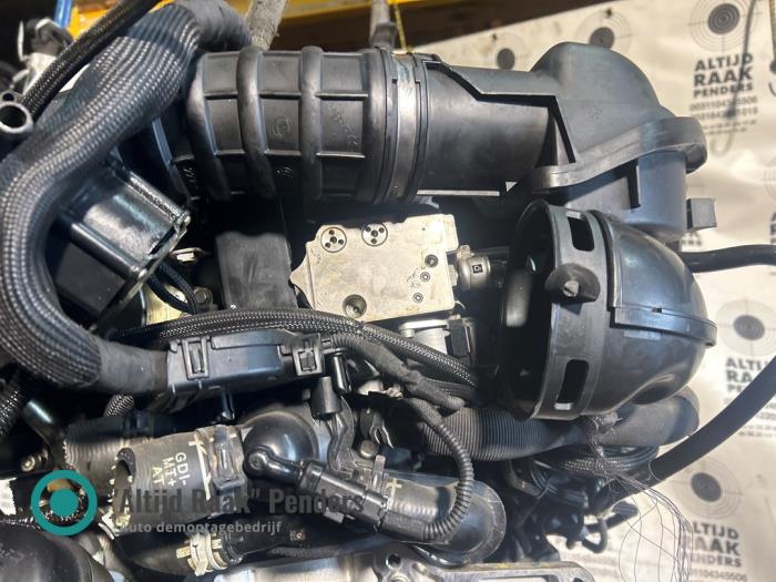 Högtryckspump från en MINI Clubman (R55) 1.6 16V Cooper S 2009