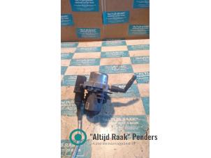 Gebruikte Vacuumpomp (Benzine) Volkswagen Golf VII Variant (AUVV) Prijs op aanvraag aangeboden door "Altijd Raak" Penders