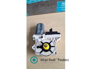 Używane Silnik szyby drzwiowej Mitsubishi Colt CZC Cena na żądanie oferowane przez "Altijd Raak" Penders