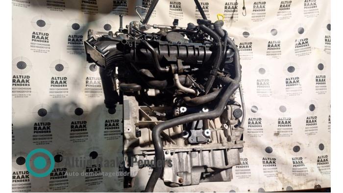 Topplock från en Mercedes-Benz A (W176) 2.0 A-250 Turbo 16V 2013