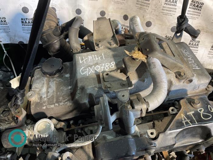 Motor van een Mitsubishi Pajero Canvas Top (V6/7) 3.2 DI-D 16V 2005