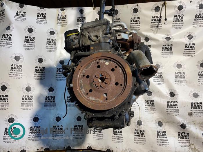 Motor van een Mitsubishi Pajero Canvas Top (V6/7) 3.2 DI-D 16V 2005