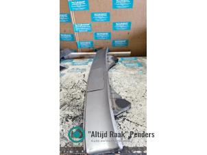 Używane Element zderzaka srodkowy tyl BMW 8 serie (E31) 850i, Ci 5.0 Cena na żądanie oferowane przez "Altijd Raak" Penders