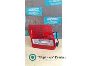 Gebruikte Achterlicht links Audi A8 (D3) Prijs op aanvraag aangeboden door "Altijd Raak" Penders