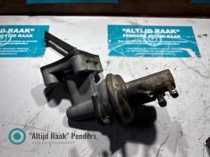 Begagnade Bensinpump Mitsubishi Space Wagon (D0) 1.8 GL,GLX Pris på förfrågan erbjuds av "Altijd Raak" Penders